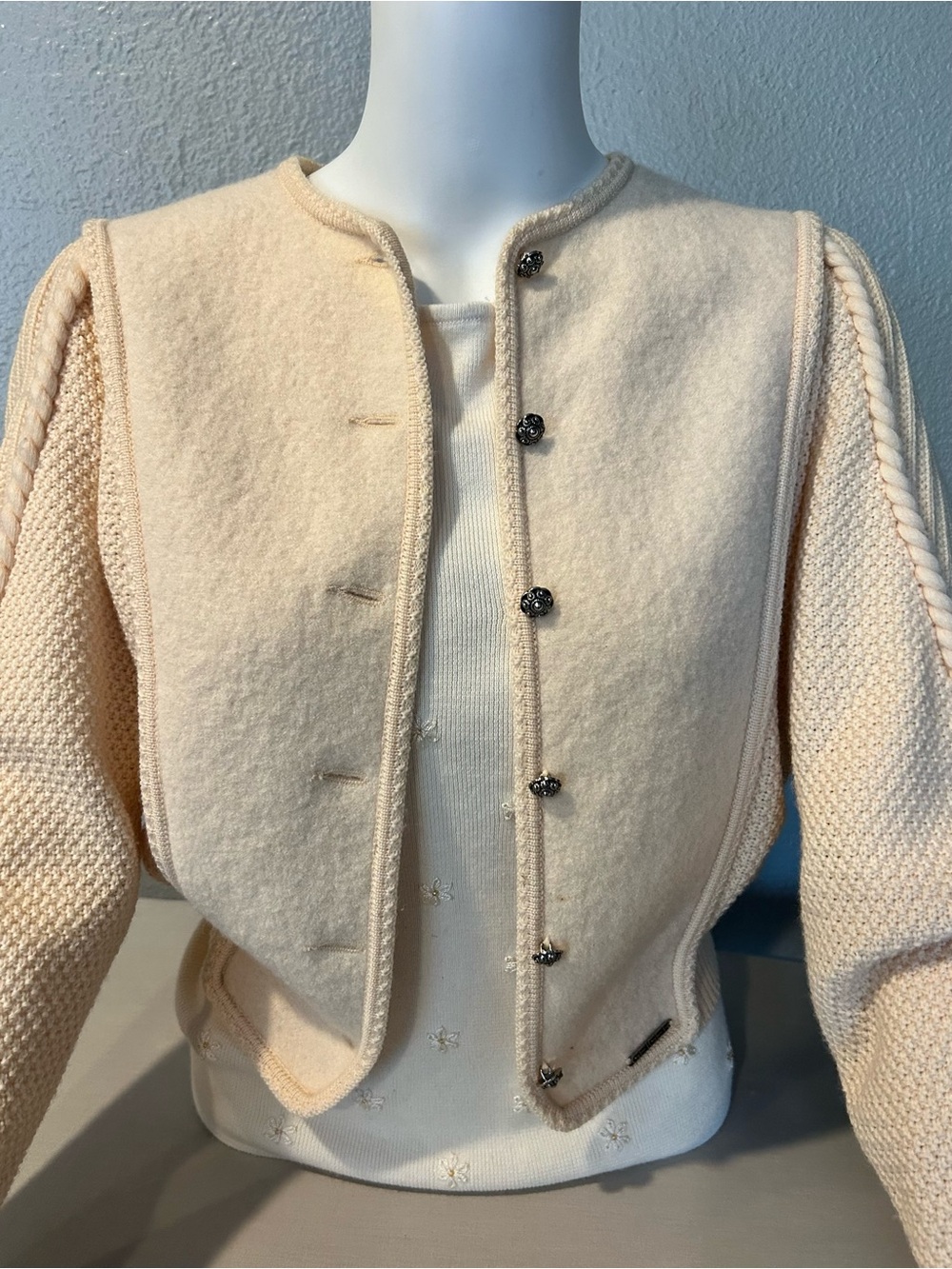 Geiger Austria Boiled Wool Jacket Cardigan Cream Off White Euro 40 US 10